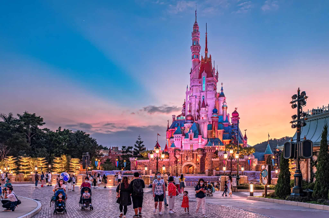 Magis di Asia: Disney Land Hong Kong